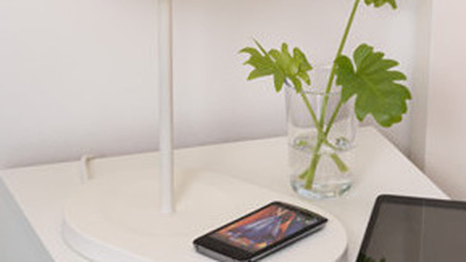 Lampe de chevet avec chargeur
