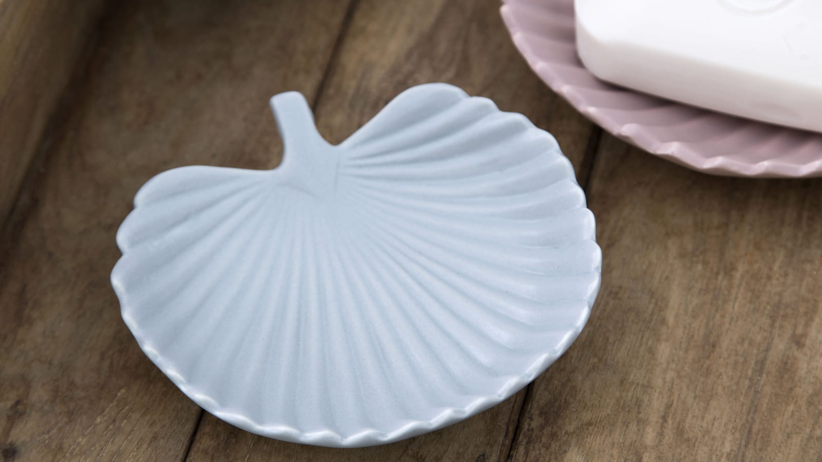 Porte-savon en porcelaine 