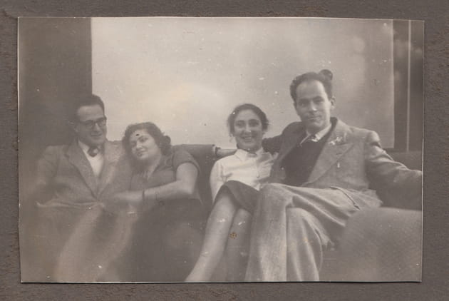 Simone et Milou avec leurs maris, 1952