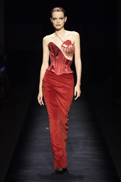 Look 33&nbsp;du d&eacute;fil&eacute; Schiaparelli