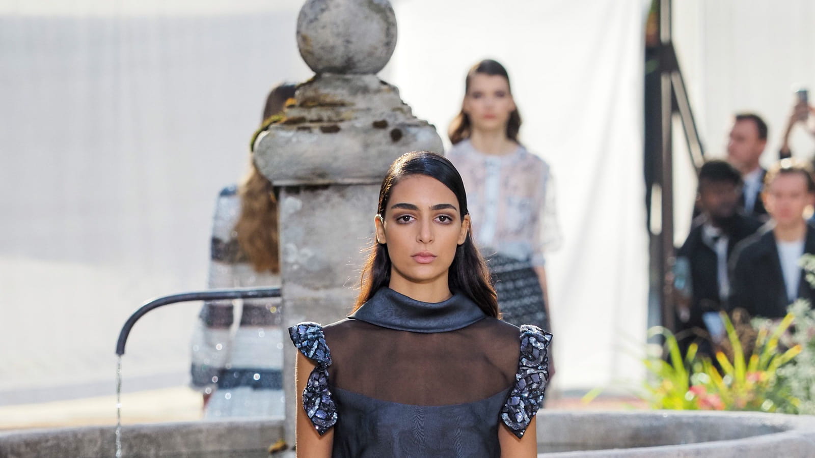 Look 55