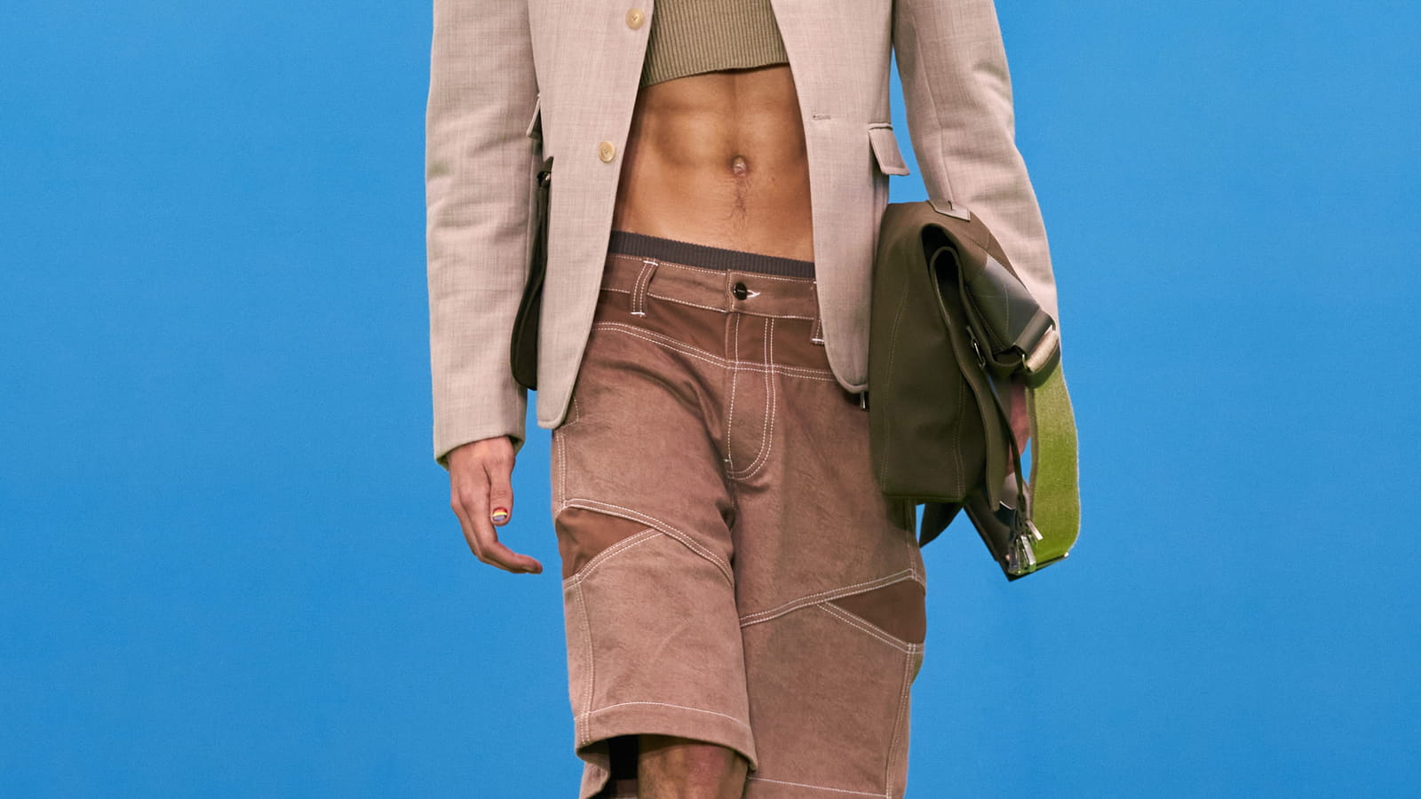 Look 3