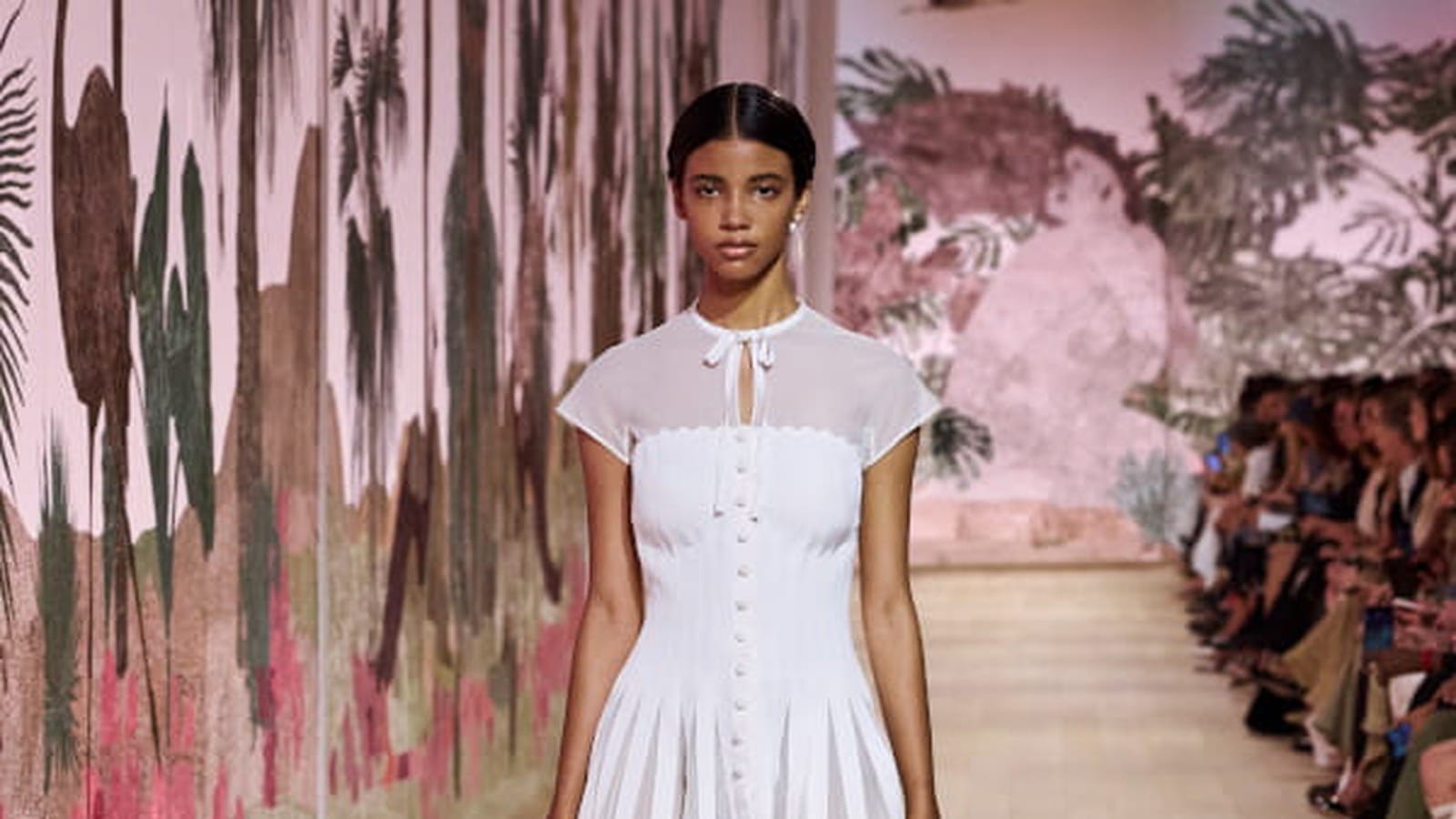 Look 5