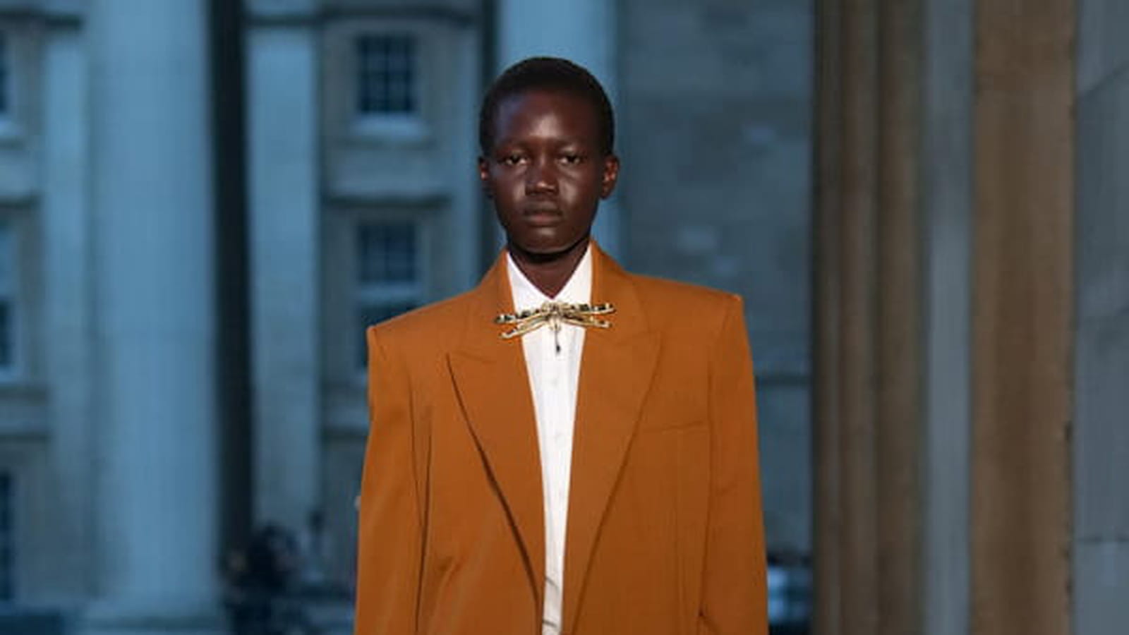 Défilé Erdem printemps-été 2024