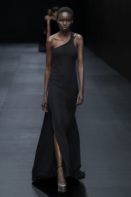 Look 67&nbsp;du d&eacute;fil&eacute; Valentino