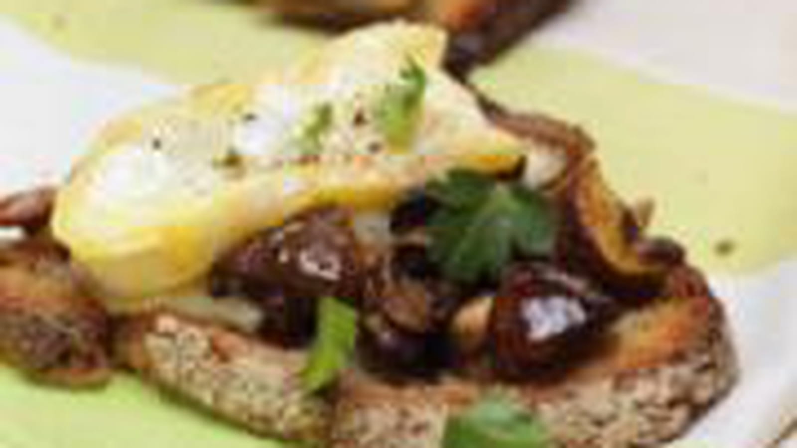 Tartine de Reblochon aux champignons