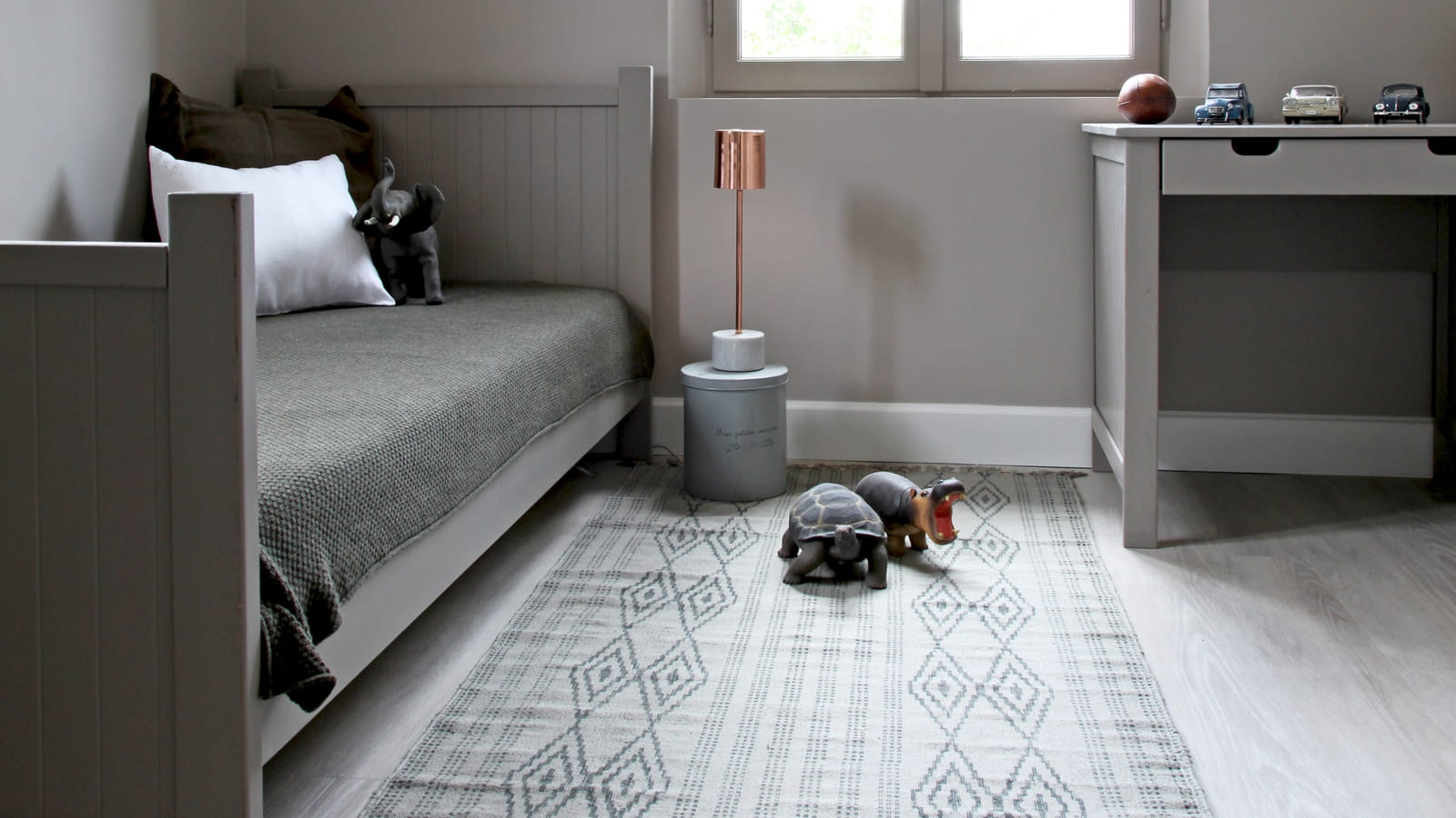 Chambre d'enfant taupe
