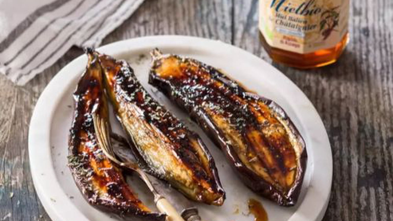 Aubergines confites au Mielbio miel de châtaigner