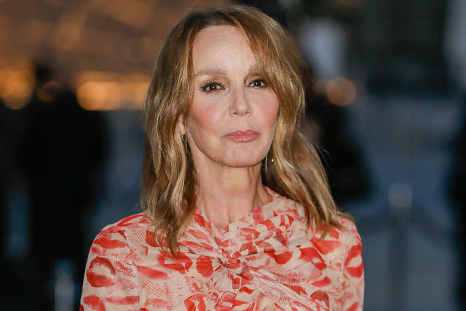 Philippine Leroy-Beaulieu, captivante avec ses faux-cils discrets