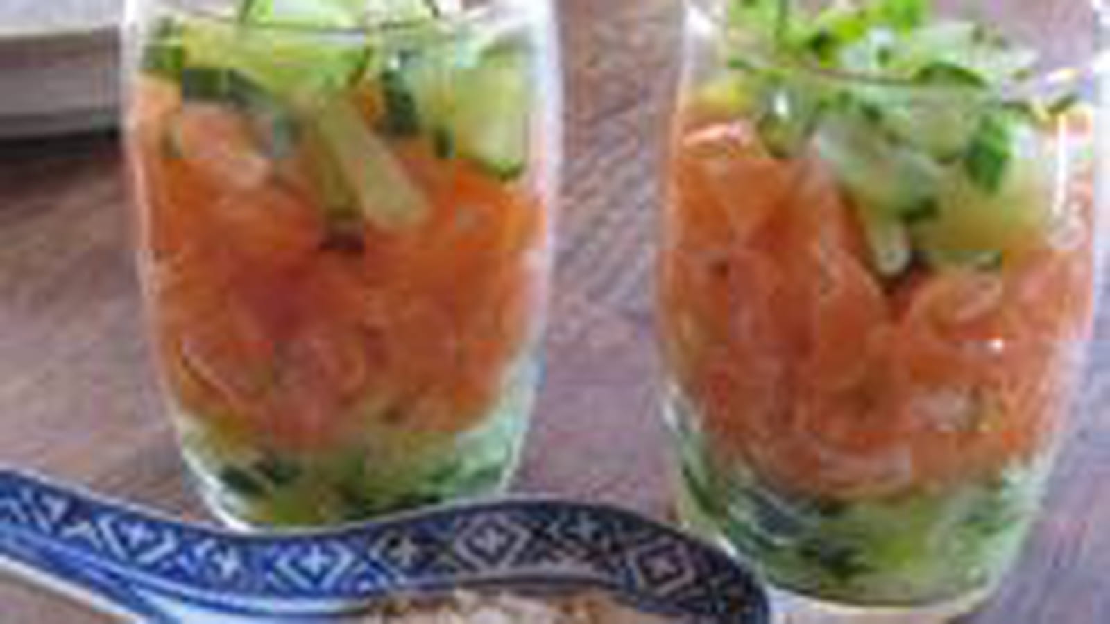 Tartare de saumon au concombre 