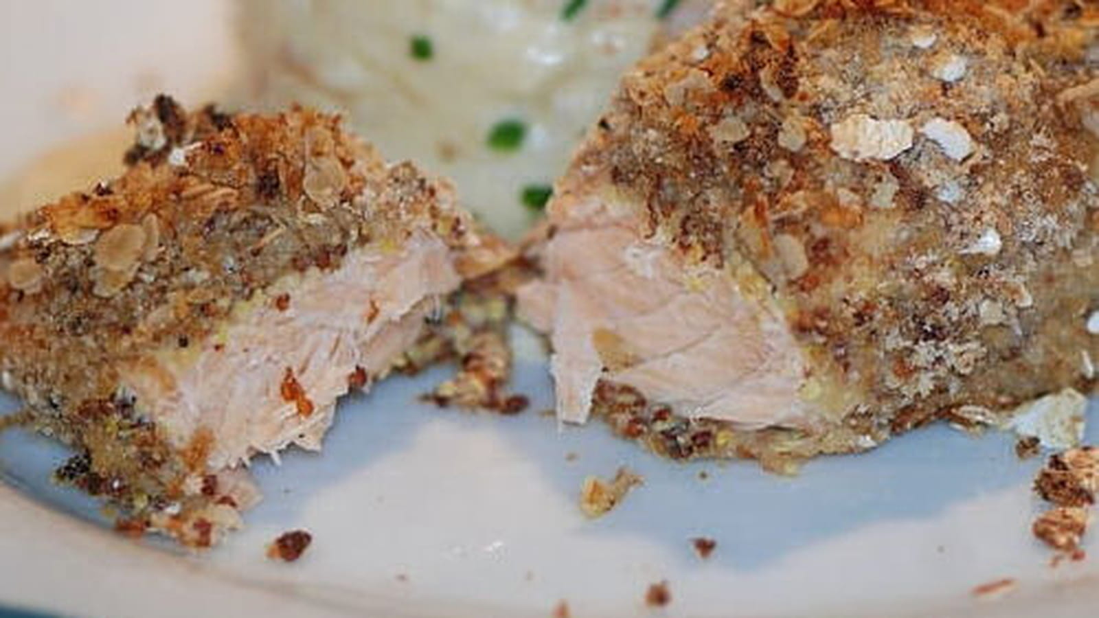 Saumon à la moutarde en croûte de flocons d'avoine
