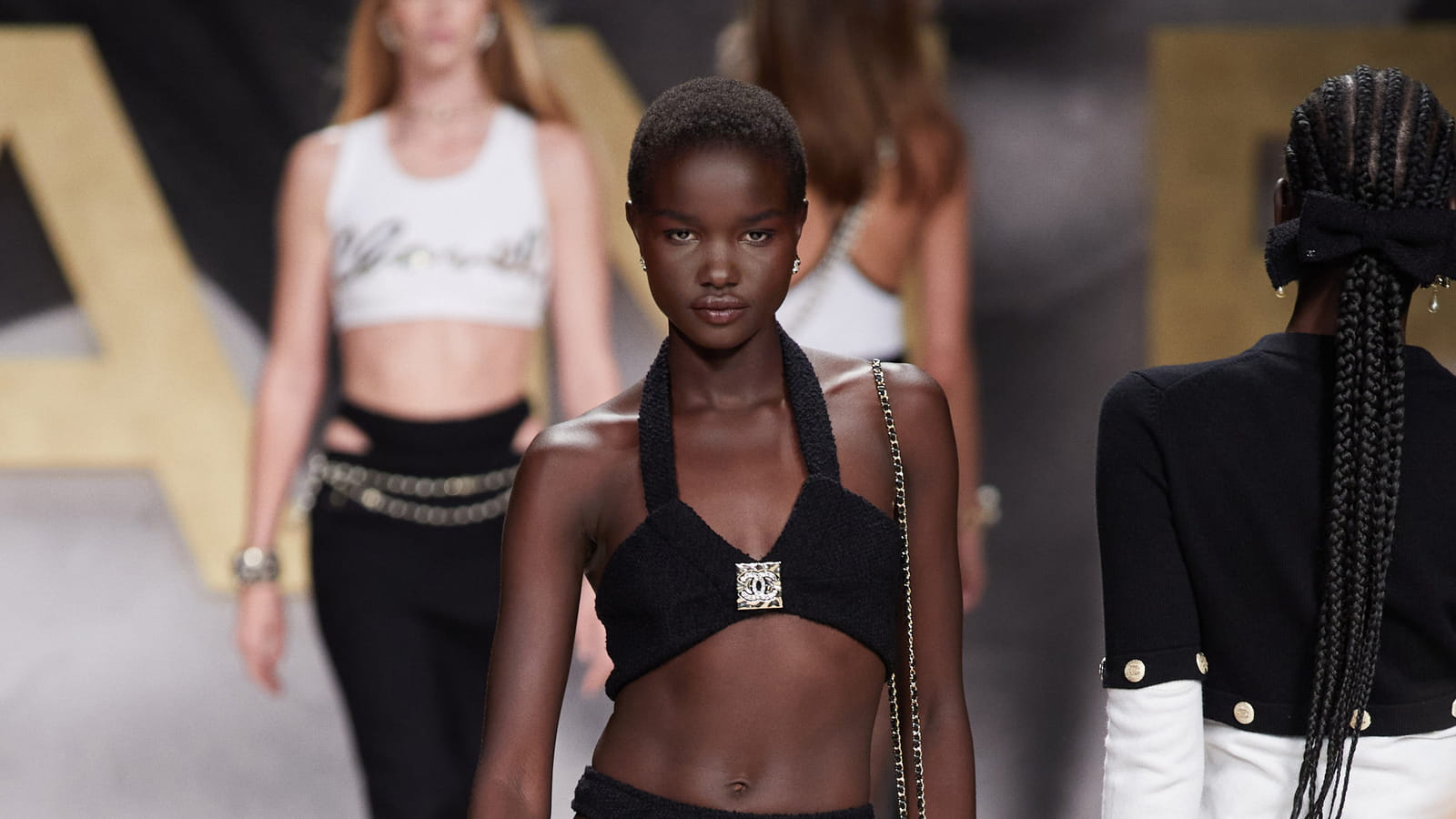 Look 8