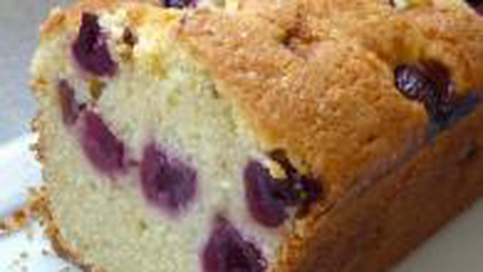 Cake amande-cerises