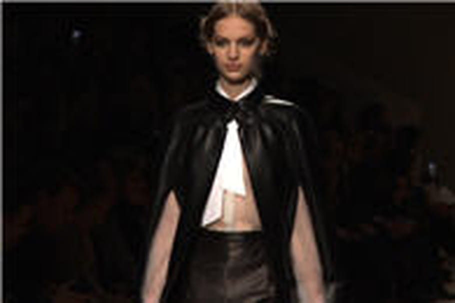 Tour du monde couture chez Valentino