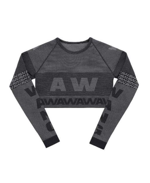 Le crop top en tissu respirant