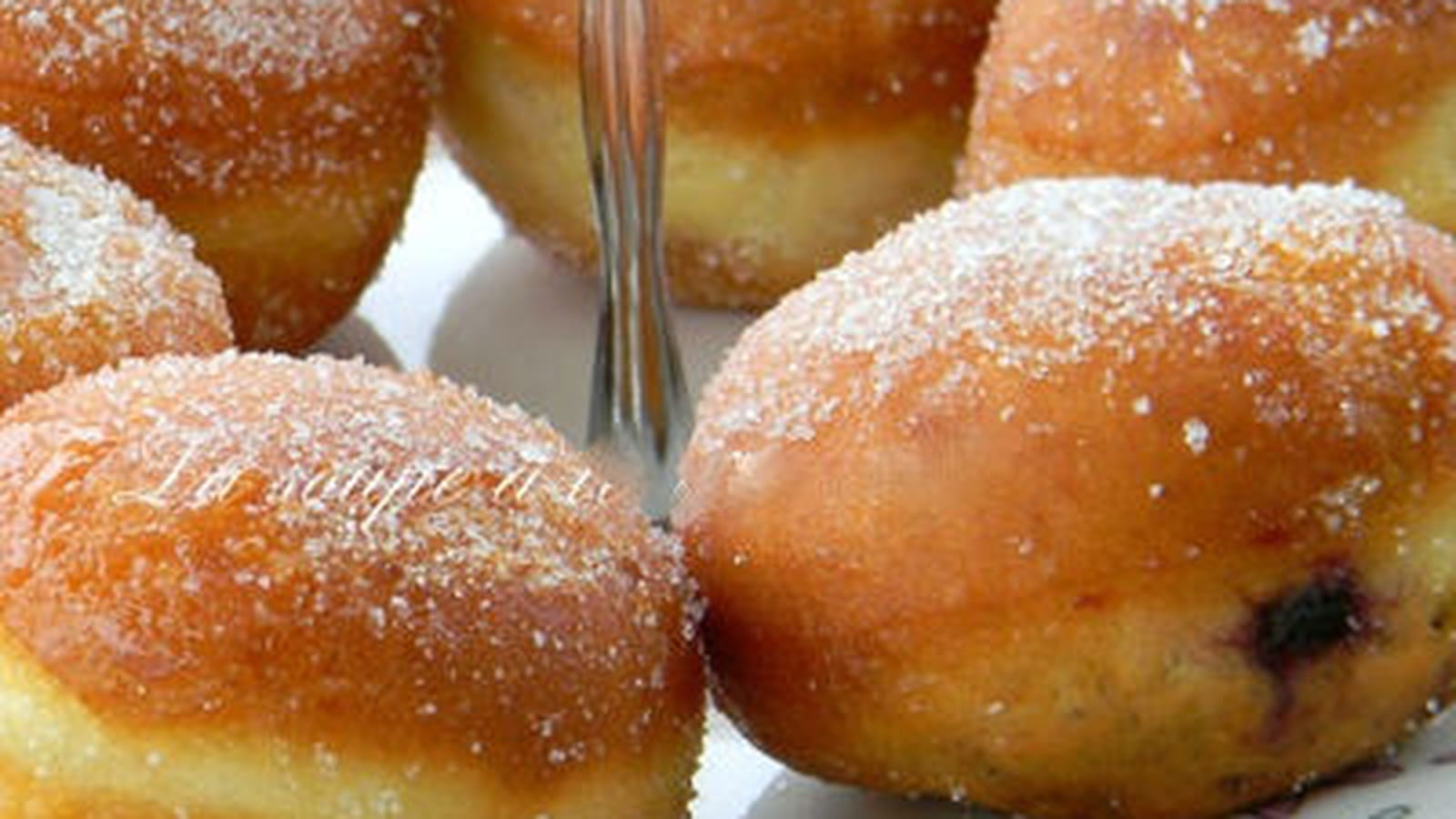 Petits beignets à la confiture