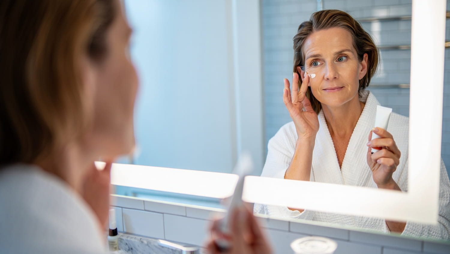 More powerful than retinol, this active ingredient smoothes the skin from the first weeks