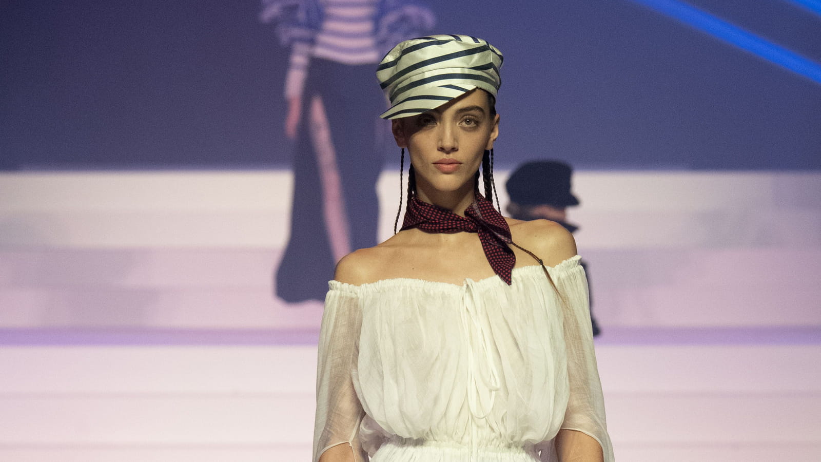 Look 39