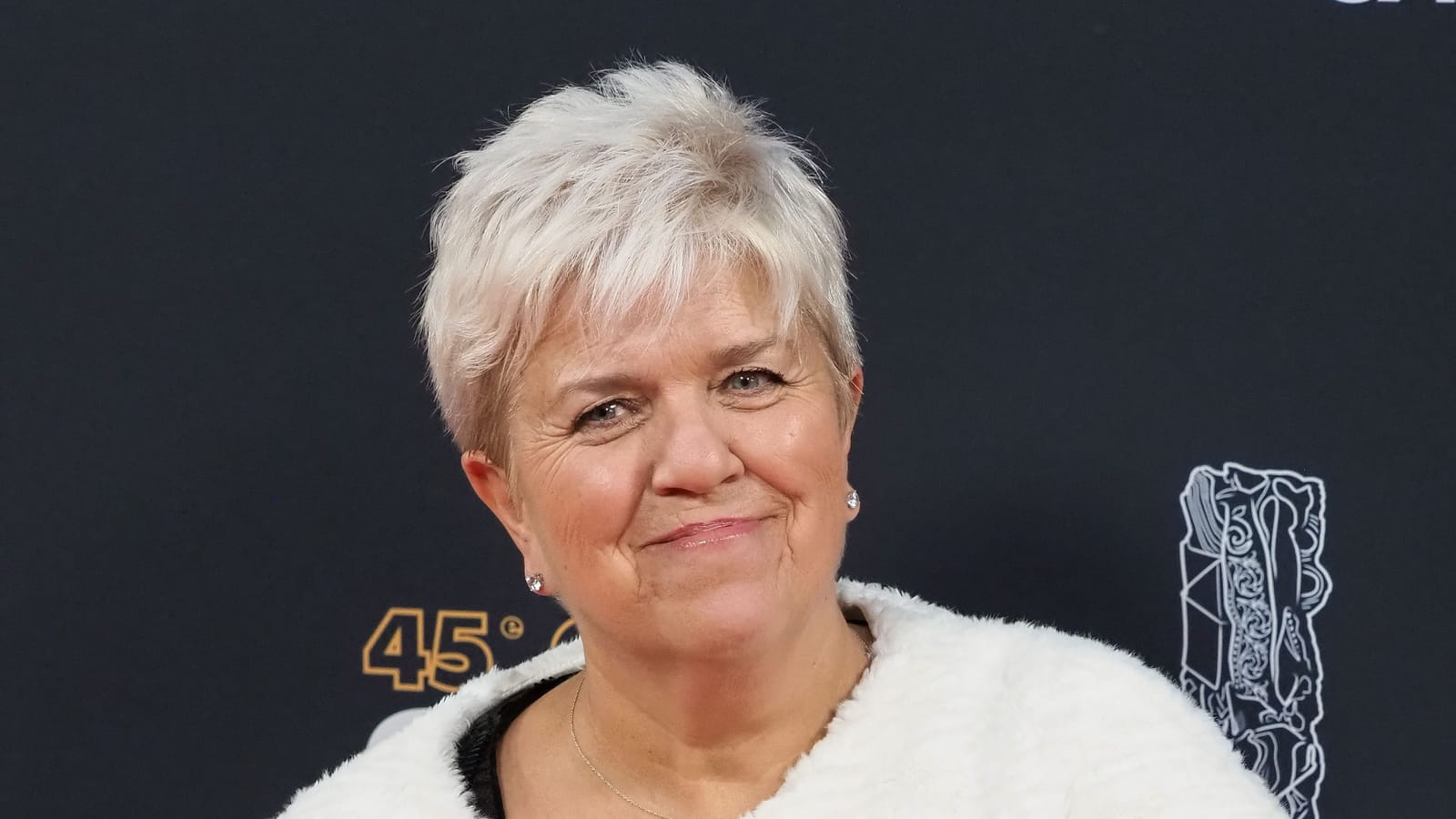  Mimie Mathy