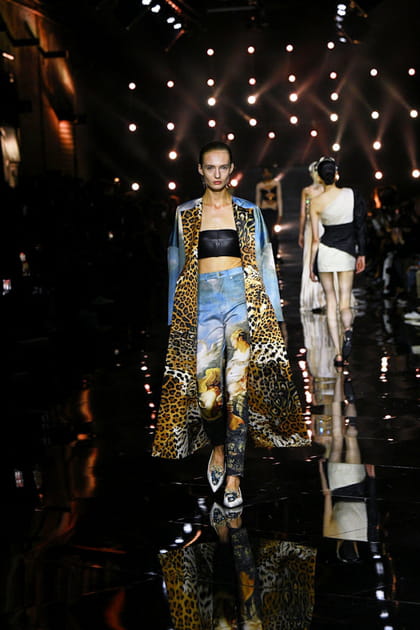 D&eacute;fil&eacute; Roberto Cavalli printemps-&eacute;t&eacute; 2023