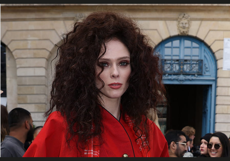 Coco Rocha, surprenante avec sa coiffure volumineuse