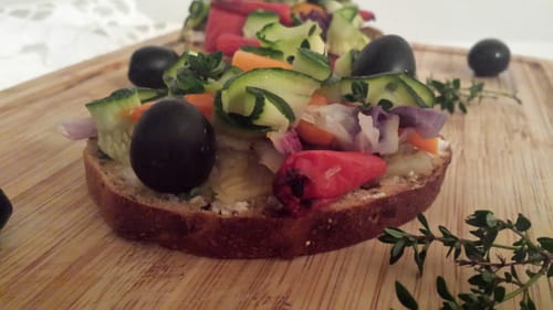 Tartine aux légumes grillés