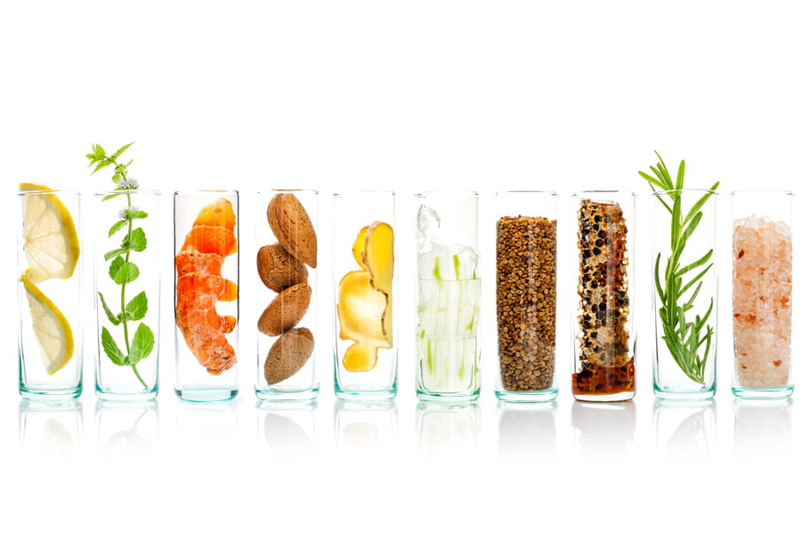 Ingrédients cosmétiques : naturels, bio, chimiques... Lesquels choisir ?