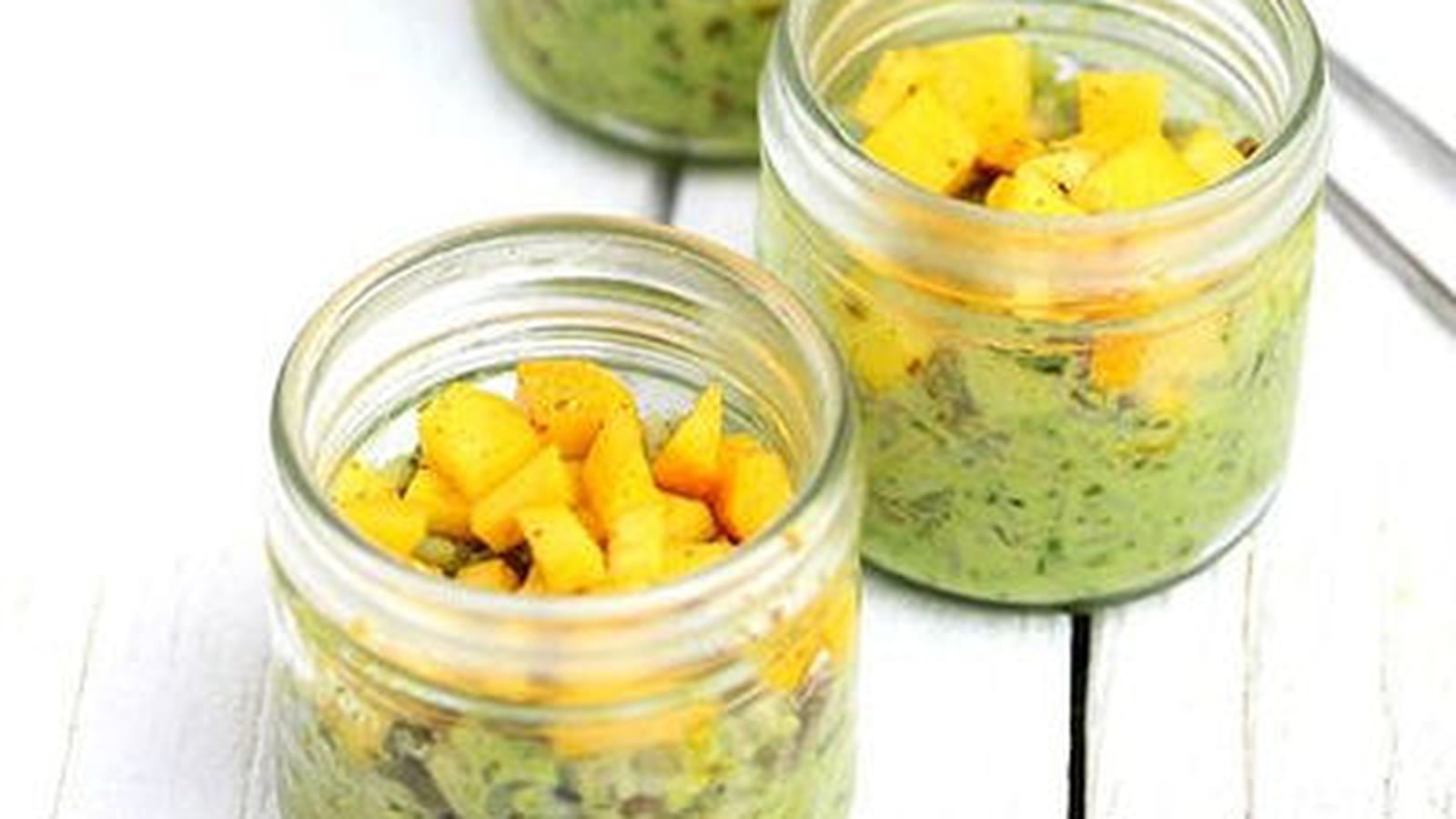 Verrine de tartare de courgette jaune et de riz vert