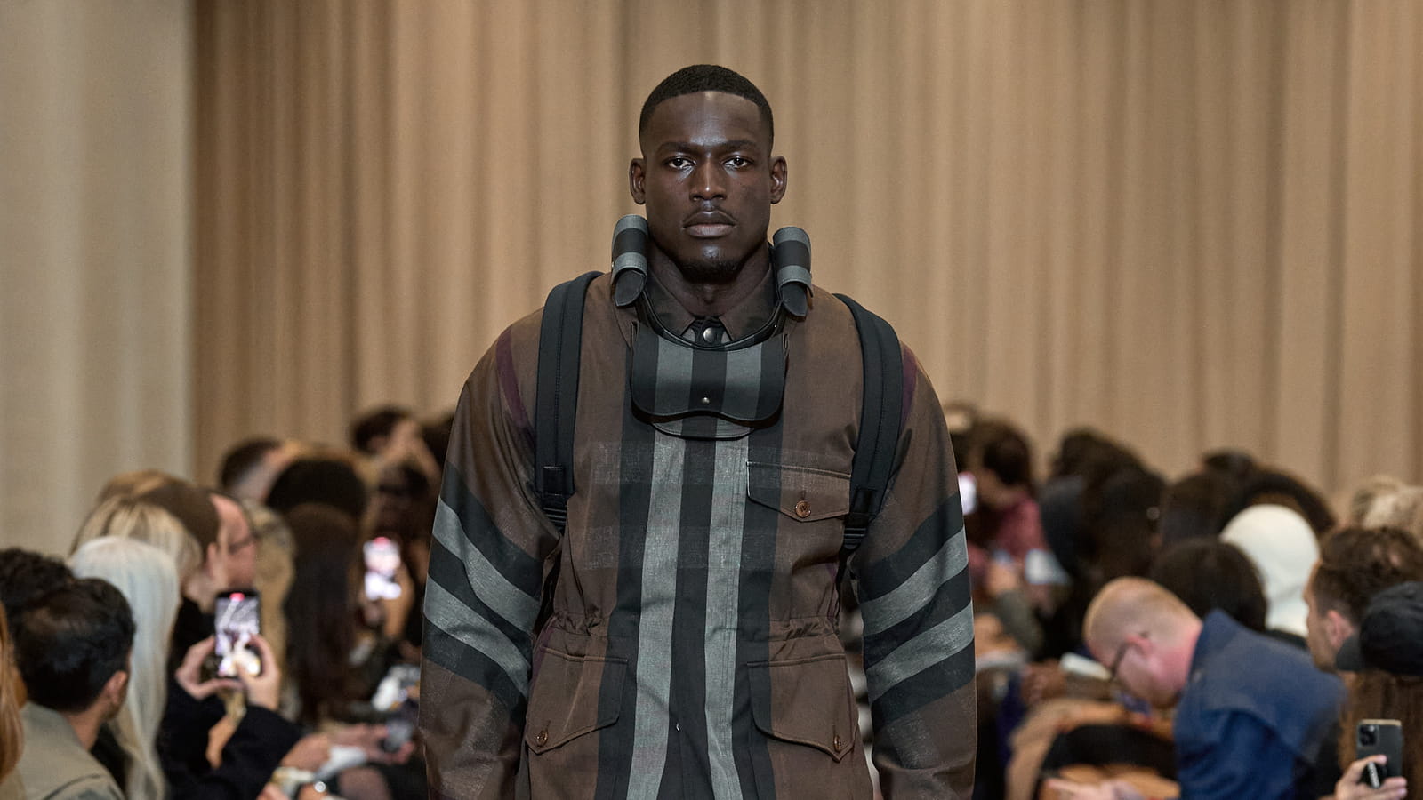  Look 9