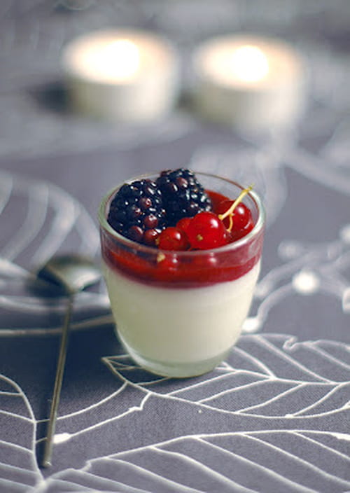 Pannacotta aux fruits des bois