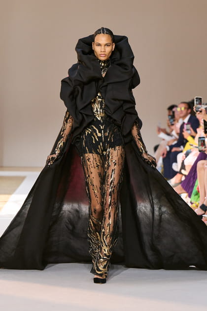Look 9&nbsp;du d&eacute;fil&eacute; Elie Saab
