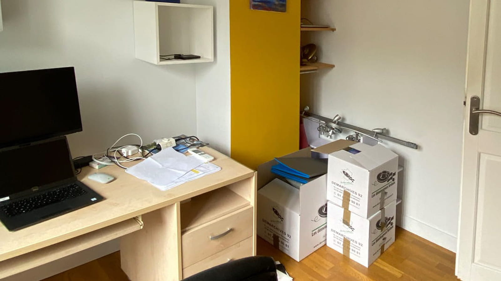 Bureau avant