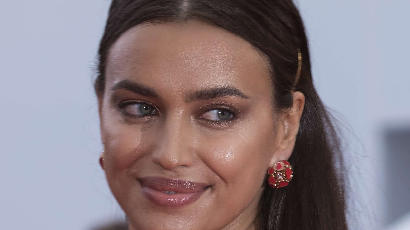 Irina Shayk, cheveux longs 