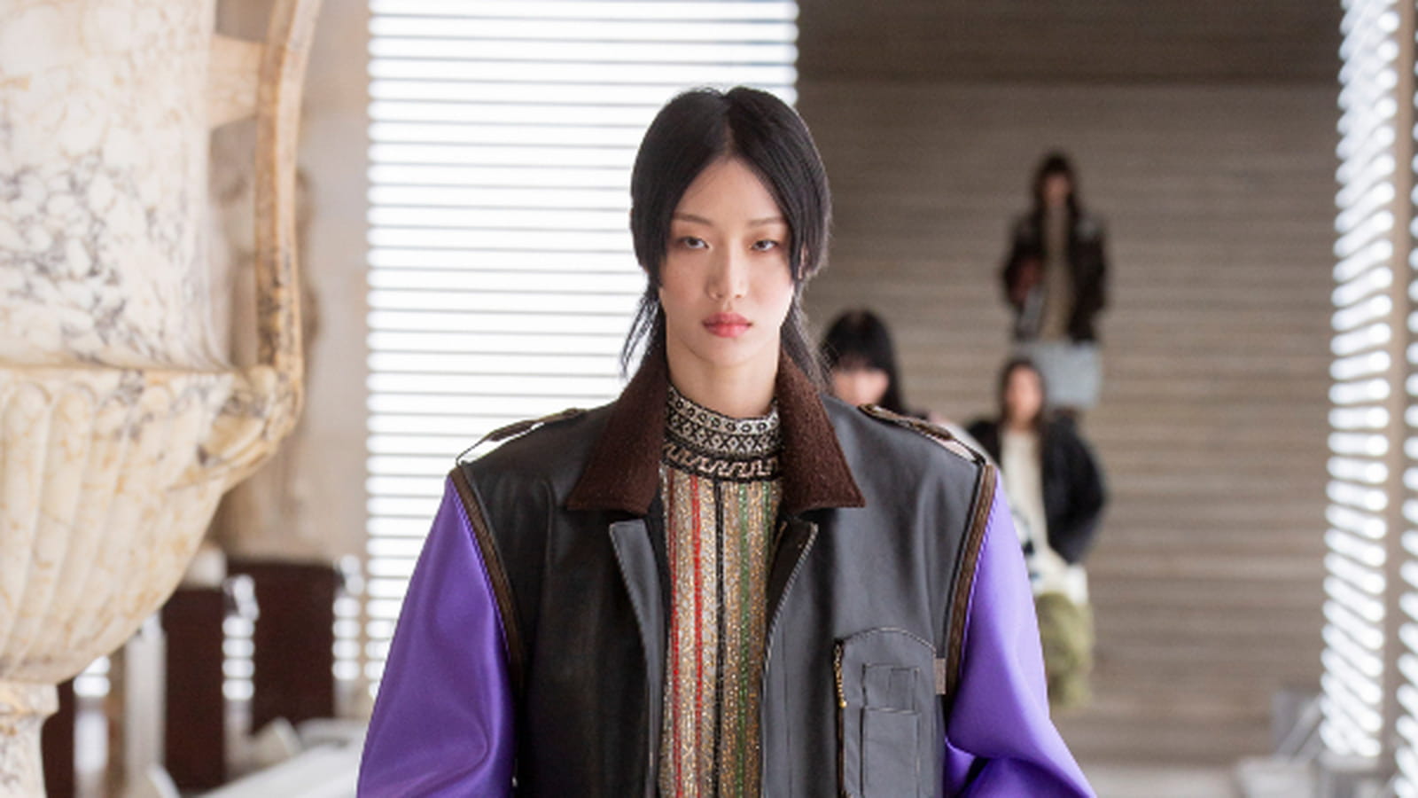 Look 5