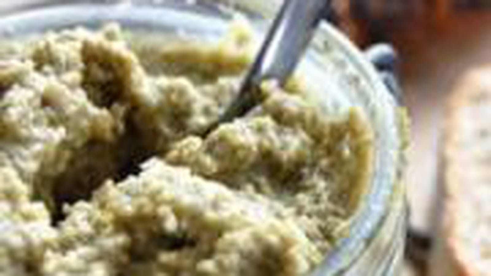 Tartinade aux olives vertes et aux herbes