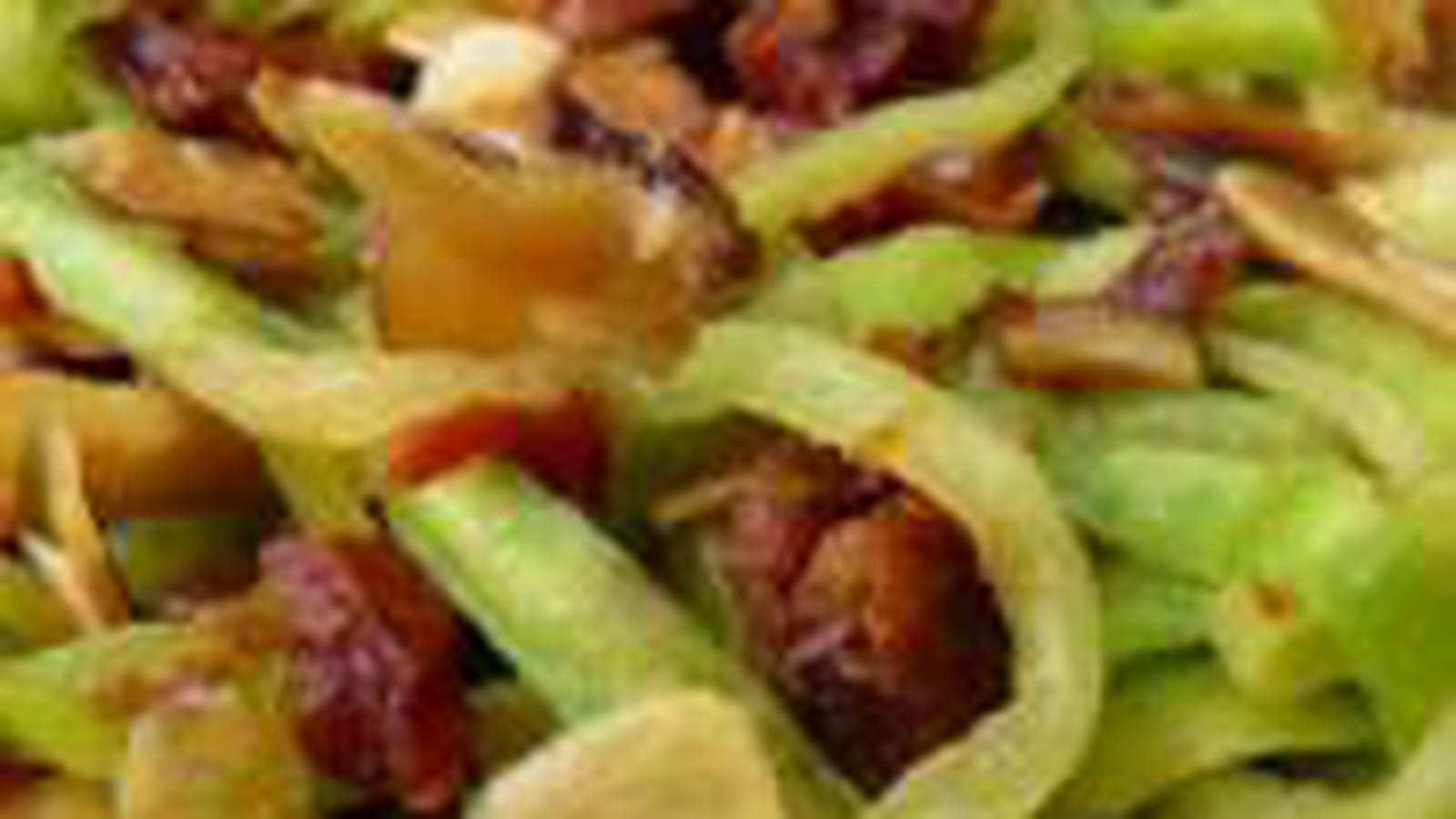 Tagliatelles de courgettes aux tomates séchées et amandes