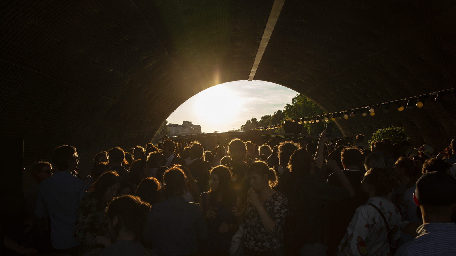 Au bout du tunnel 