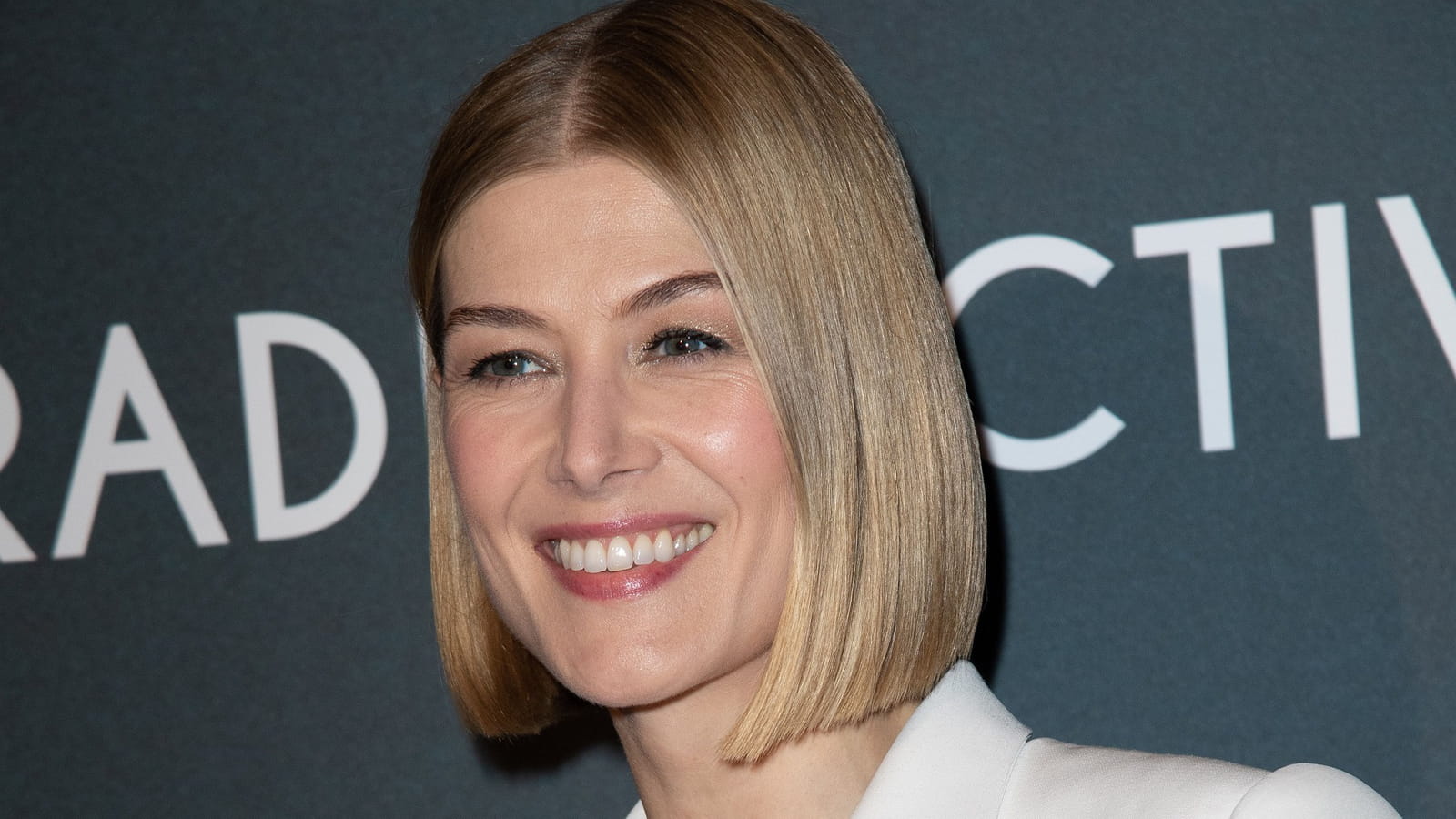 Rosamund Pike