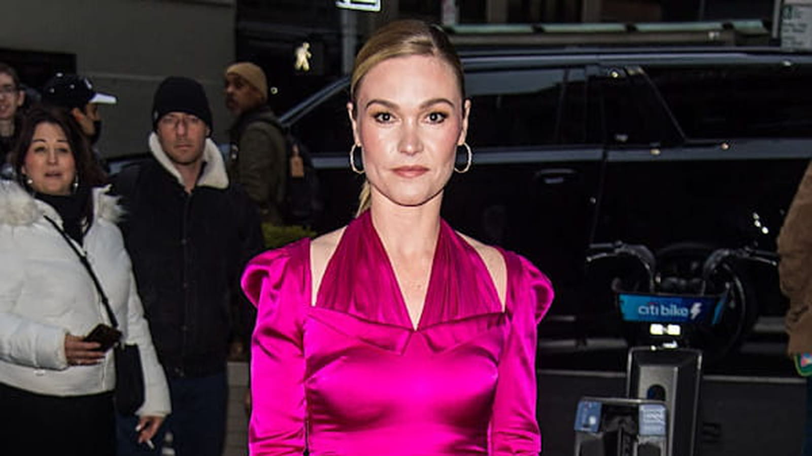 Les incroyables looks de stars à la Fashion week automne-hiver 2023-2024
