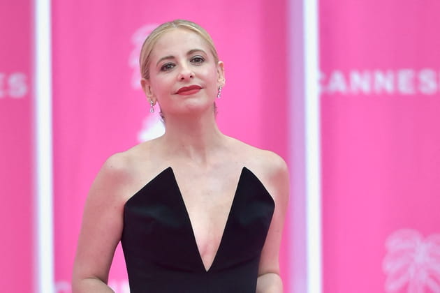 Sarah Michelle Gellar est terrifiée par les cimetières