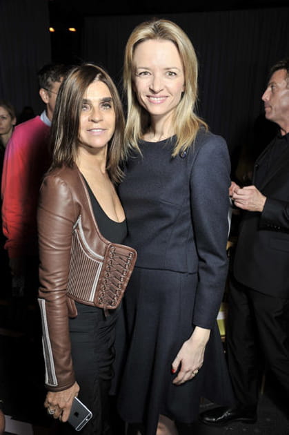 Carine Roitfeld et Delphine Arnault, complices au défilé Givenchy
