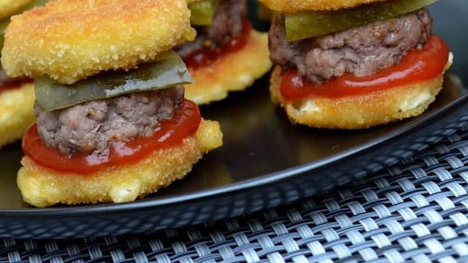 Minis burgers de Babybel®panés