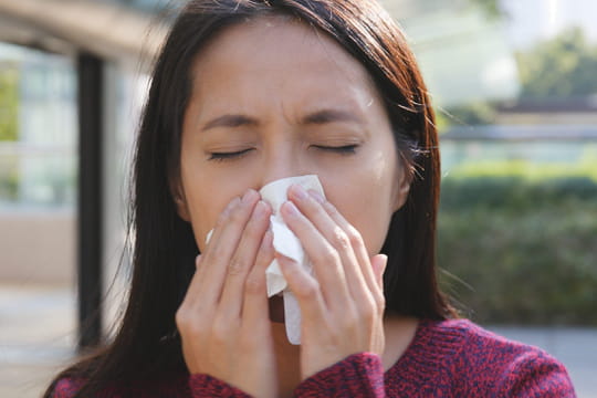 Sympt&ocirc;mes Covid&nbsp;: en ce moment, fi&egrave;vre, dur&eacute;e, que faire&nbsp;?