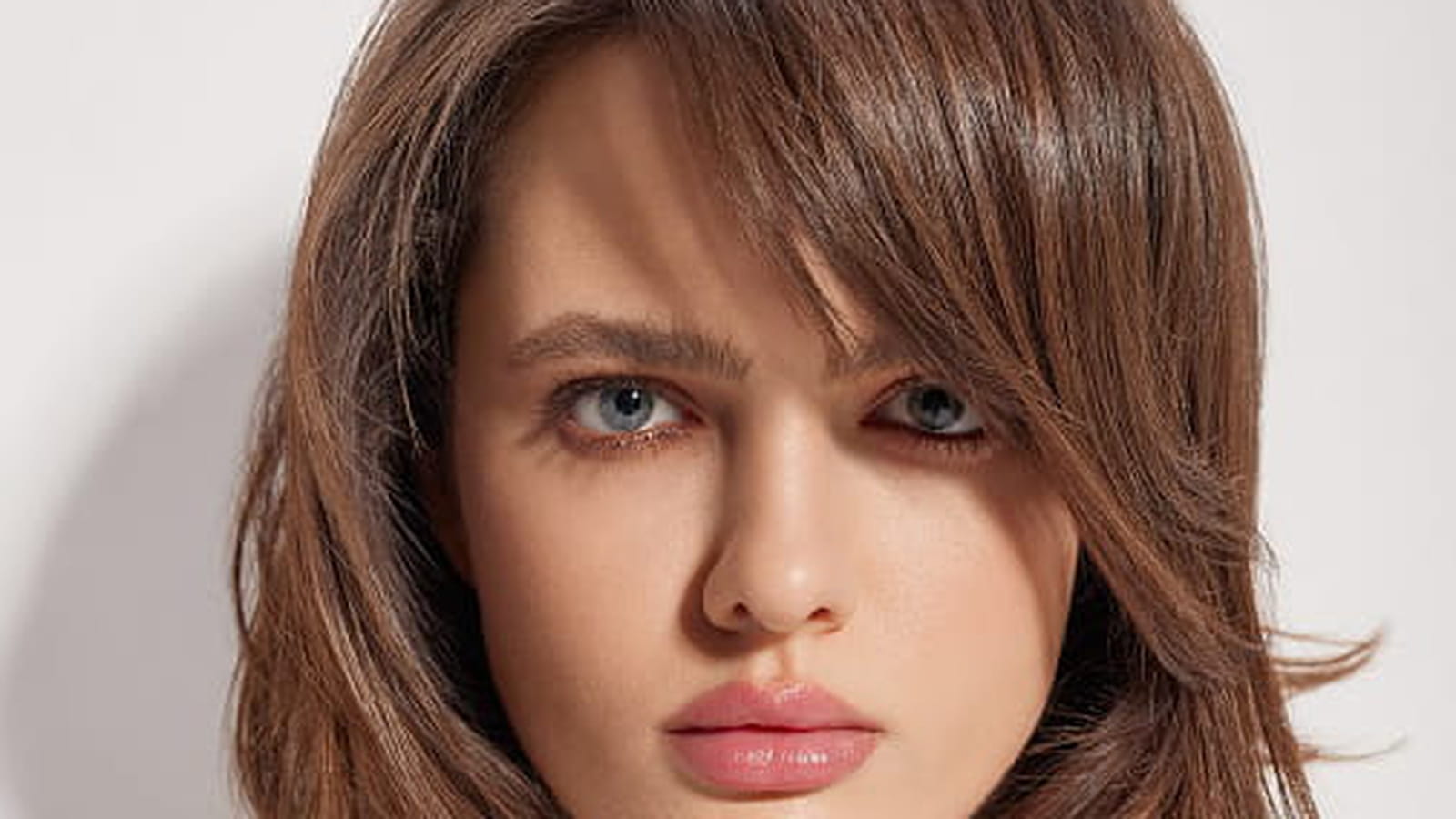 Noisette glossy au balayage discret