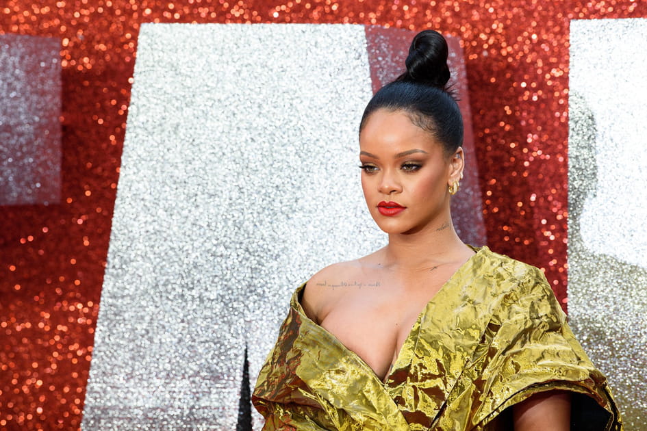 Le chignon haut de Rihanna