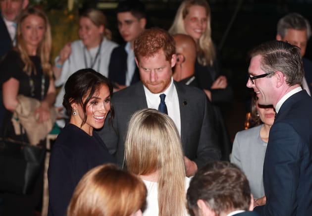 Meghan, resplendissante aupr&egrave;s d'Harry avant l'ouverture des Invictus Games