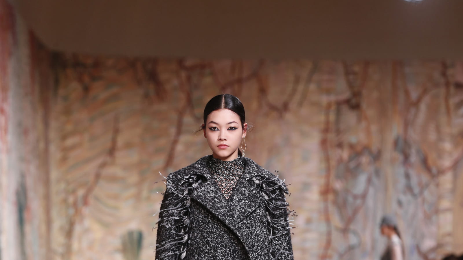 Look 14