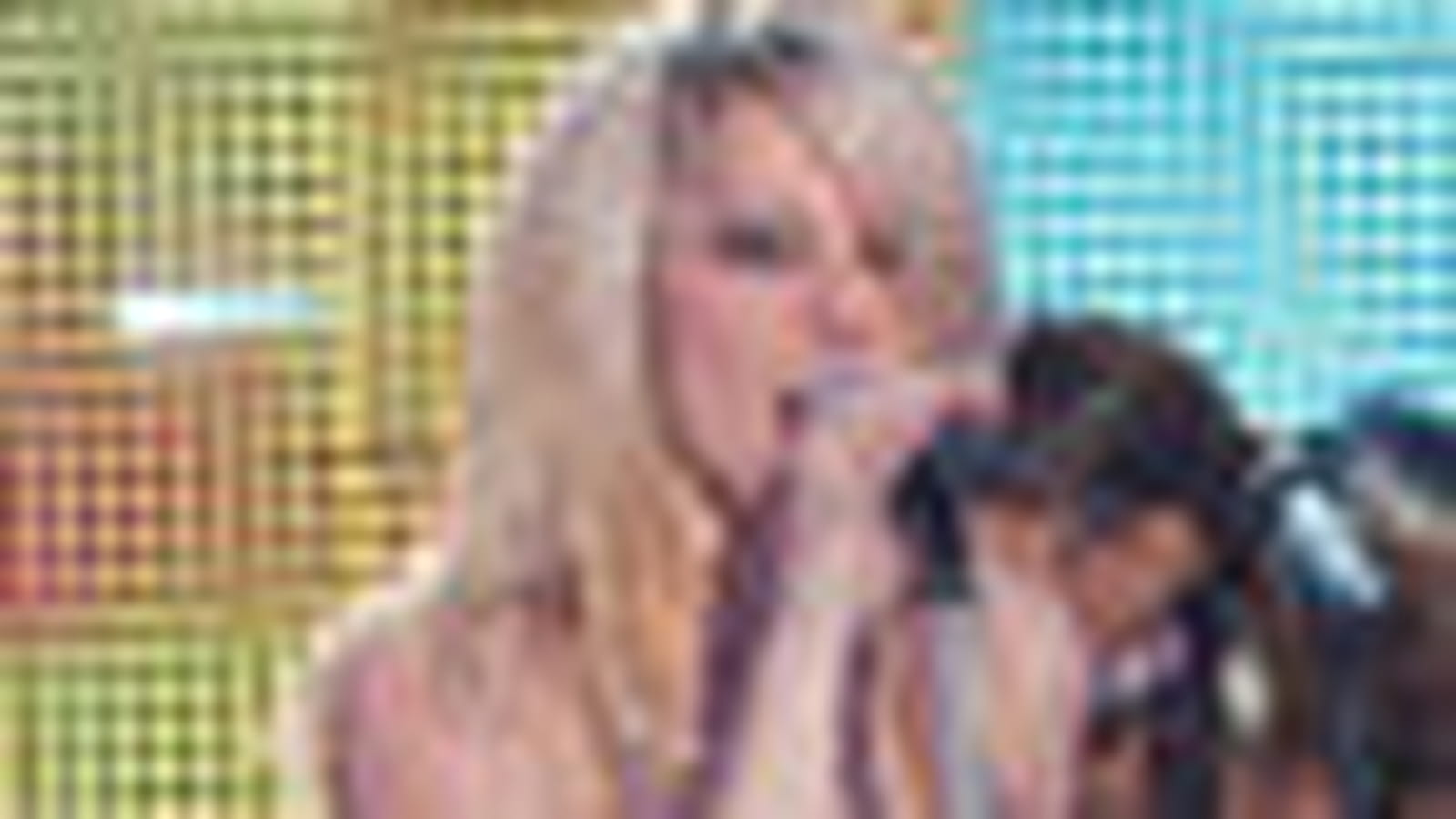 Lorie devient Dalida