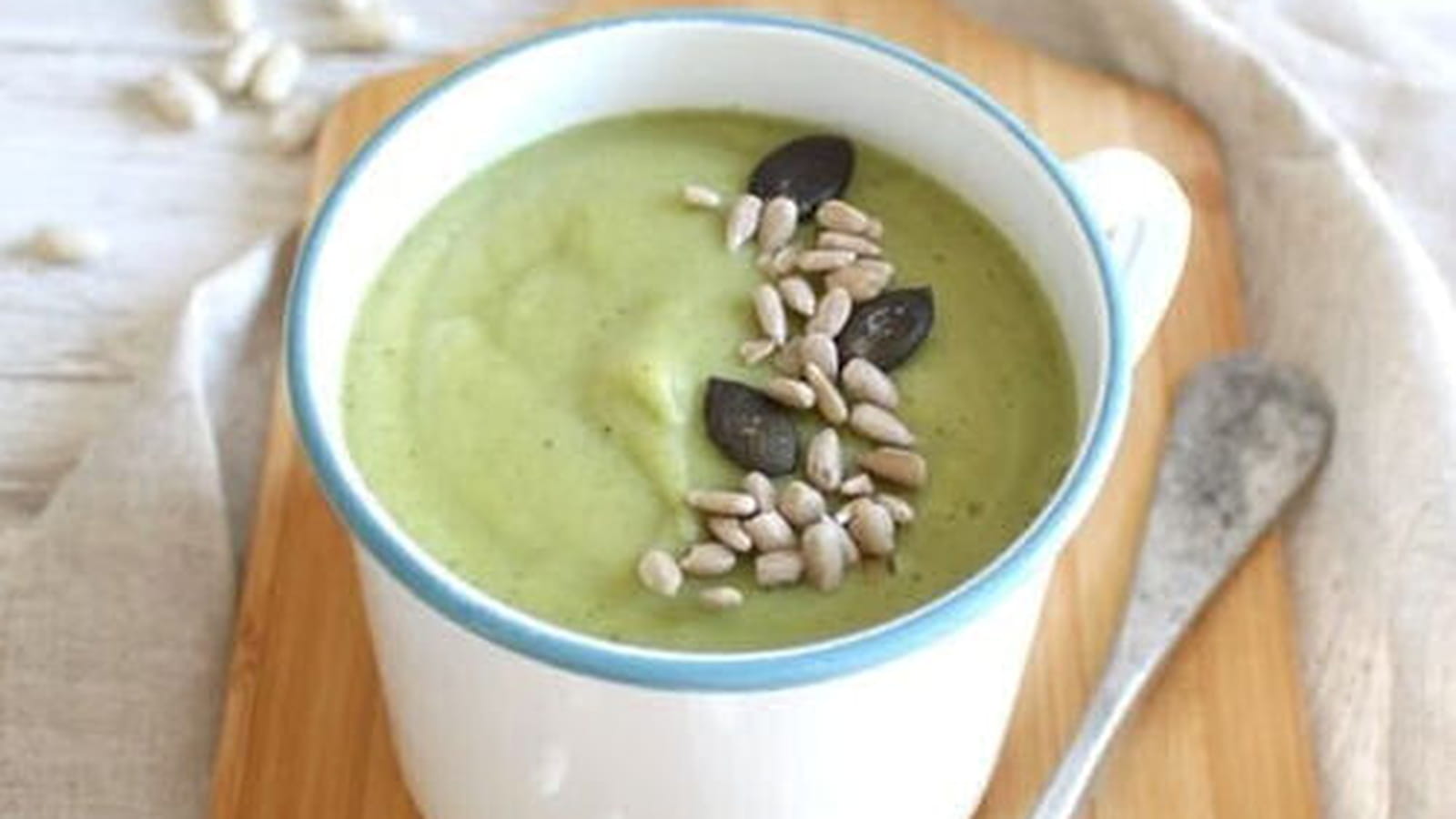 Soupe express de brocoli et haricots blancs