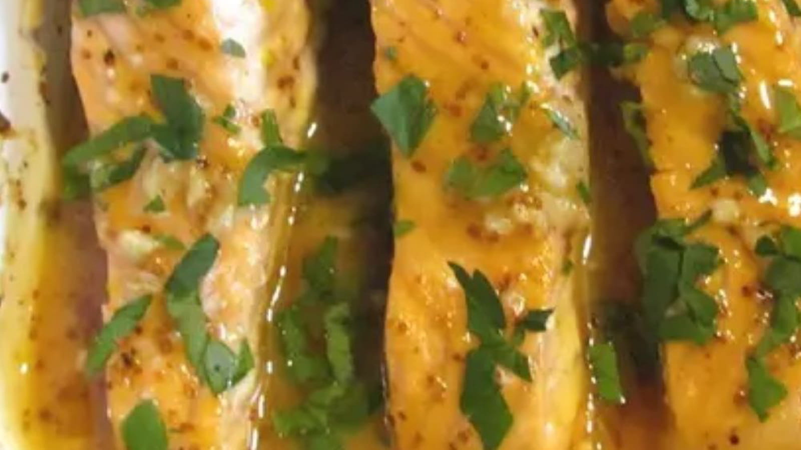 Saumon au four, au miel et à la moutarde - Recette facile